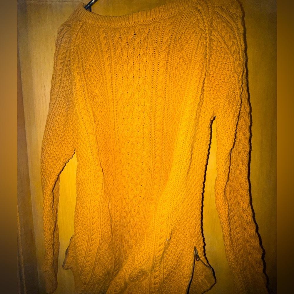 LL Bean Women’s Mustard Cable Knit Sweater